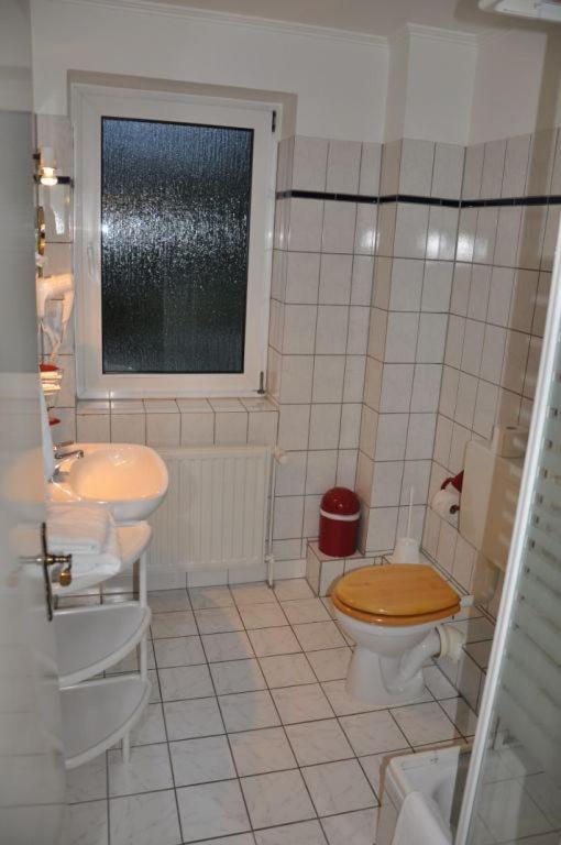 Hotel-Cafe Kampe Norderstedt Zimmer foto